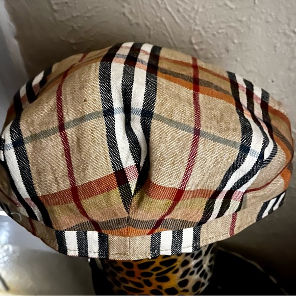 Authentic Burberry newsboy cabbie cap/hat classic Nova Check SZ M. Pristine!! - Picture 4 of 7